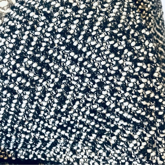 JESSICA SIMPSON Asymmetrical Button-Front Wrap Tweed Trench Coat Jacket - Picture 3 of 9